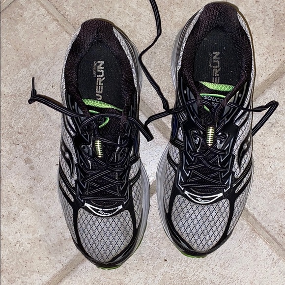 saucony men's tennis shoes